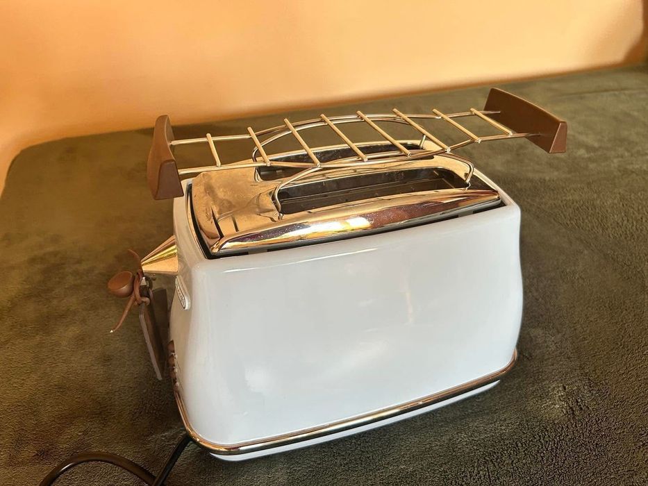 Тостер Ретро DeLonghi Icona светлосин