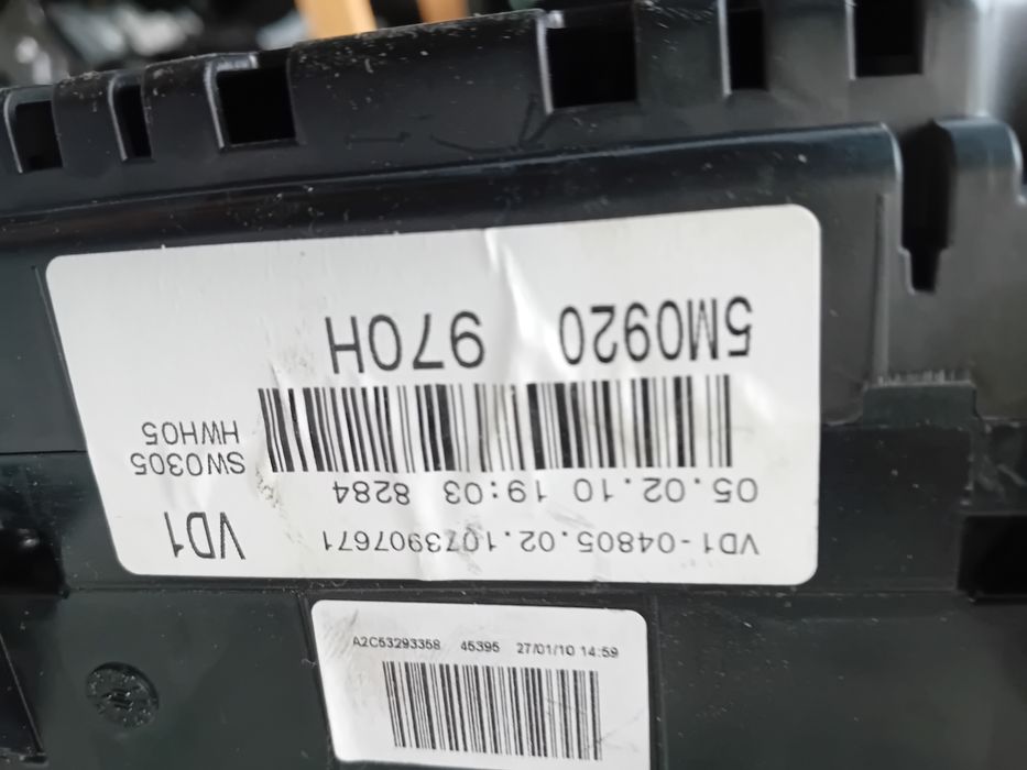 ceasuri bord uk  volkswagen golf 6 plus  motorina 2010