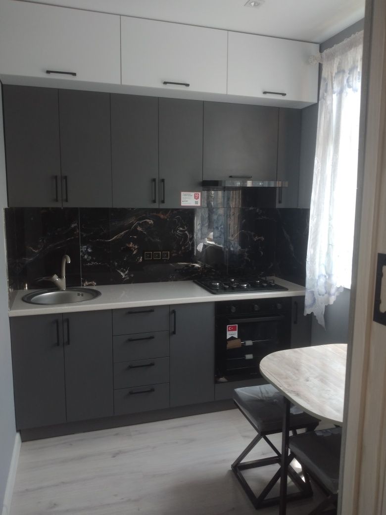 1/3/4Центр ул Амира Тимура Intercontinental Евролюкс Мебель техника