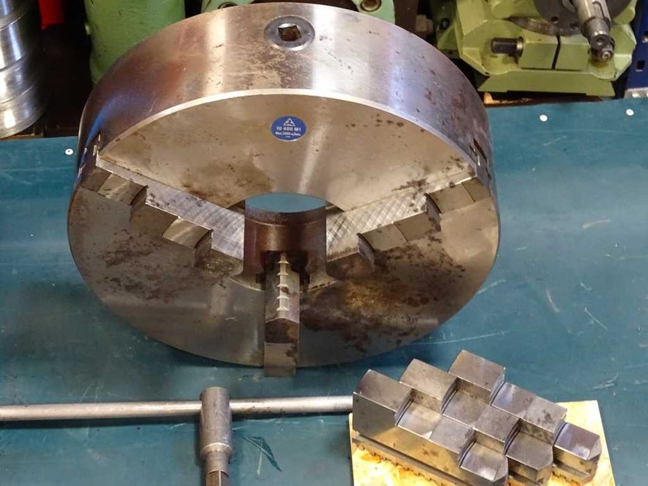 Универсален патронник за струг TOS IU 400/3 M1 3-челюсти