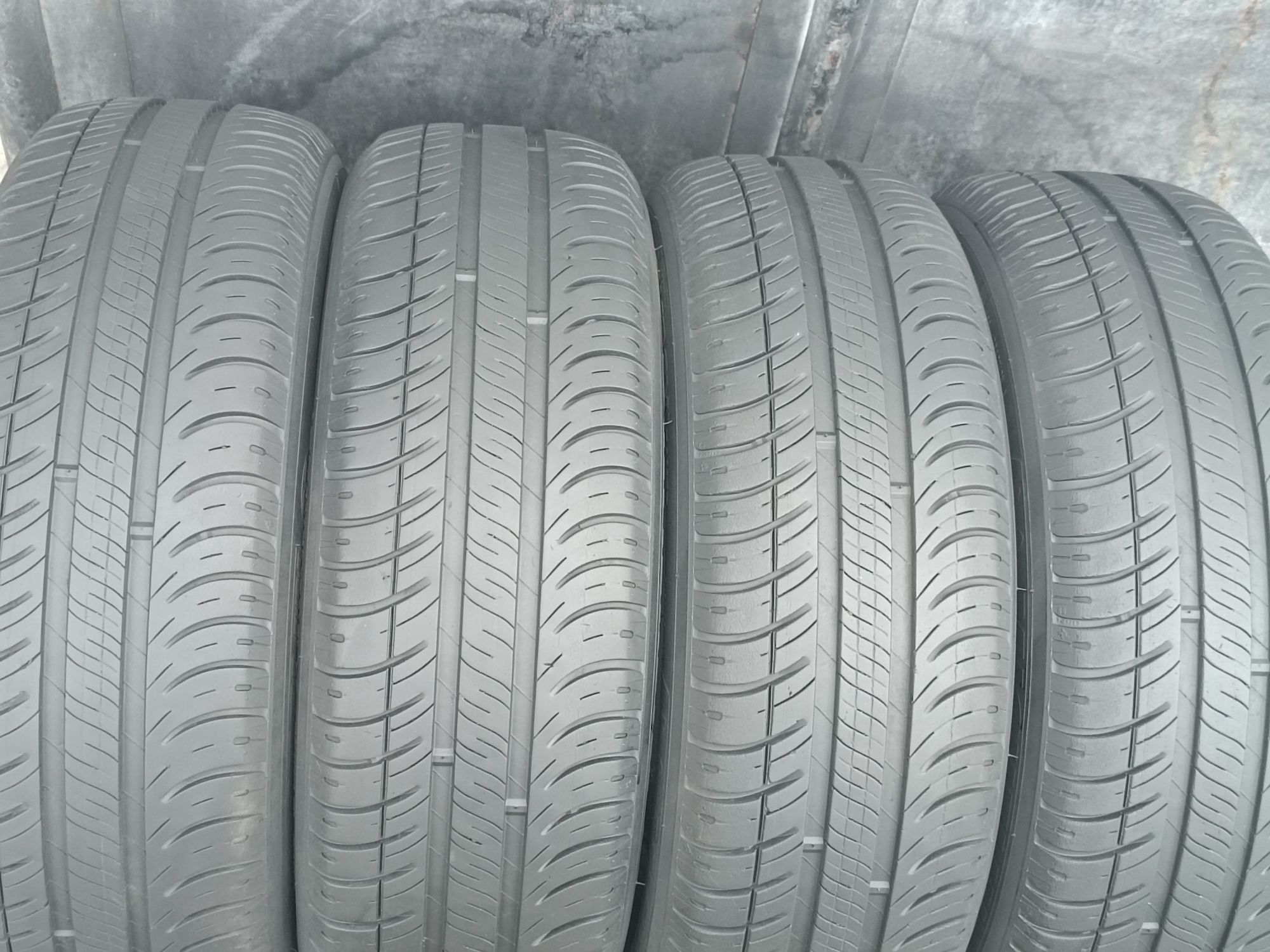 175/65/14 Michelin