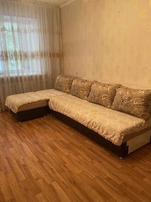 Продам 2х комнатную квартиру 2/5 , 47,7 кв м, цена 16 млн.