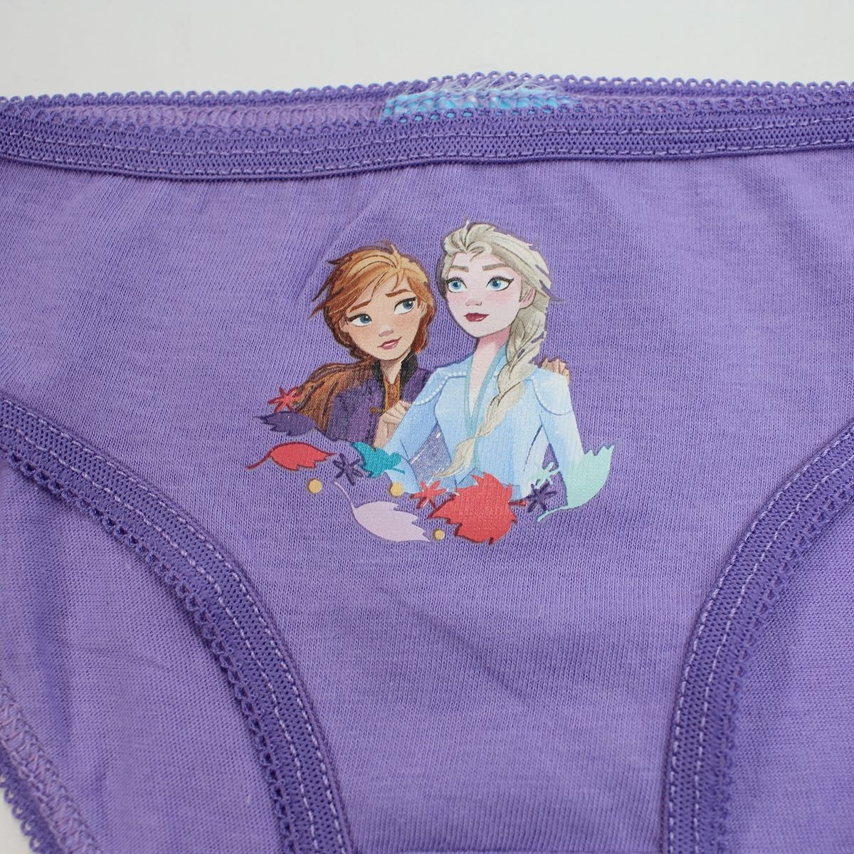 Set 3 perechi chiloti Frozen, Disney, multicolori.