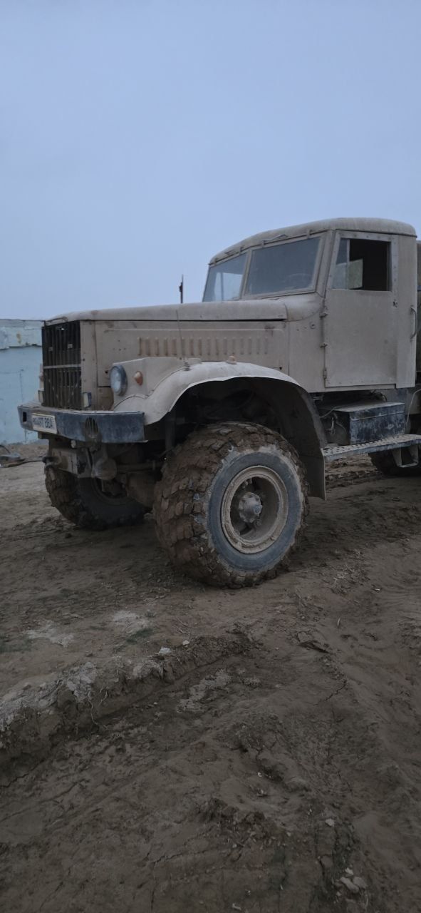 Kraz sotiladi ishlab turibti tayyor ishi bilan