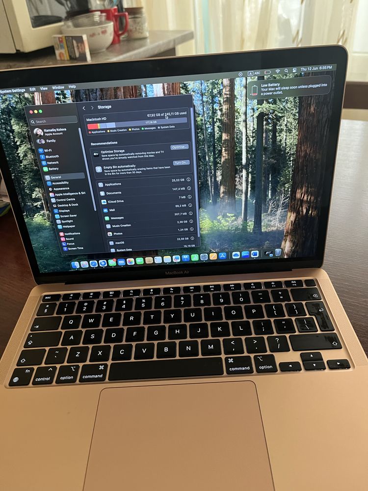 Apple MacBook M1