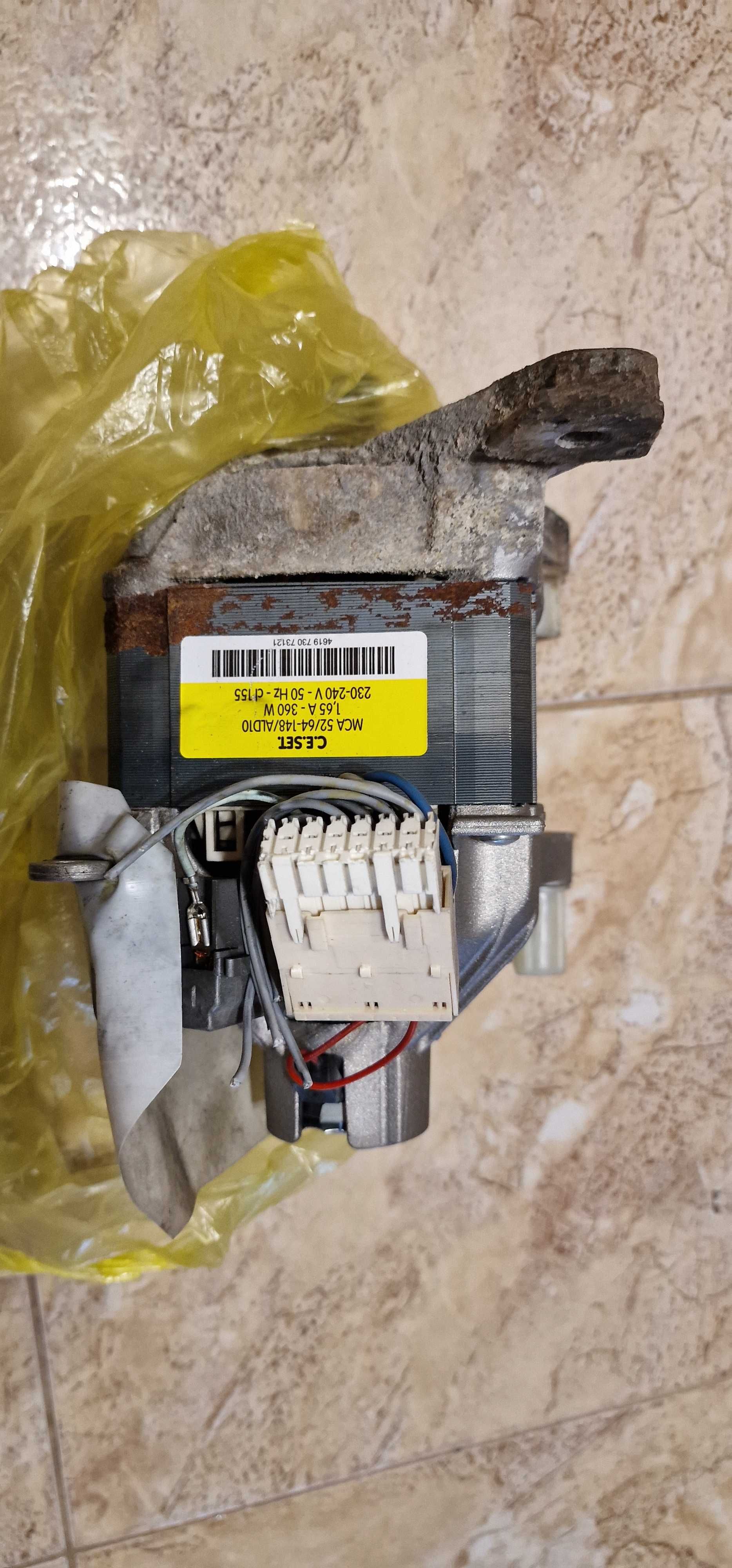 Продавам части за пераля за вграждане SIEMENS iQ 300