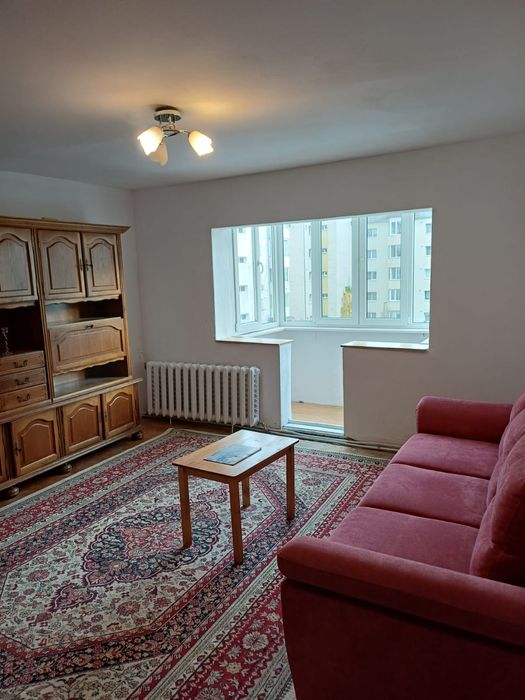 Proprietar vând apartament 2 camere et 2 Al. Plopilor ocupabil imediat