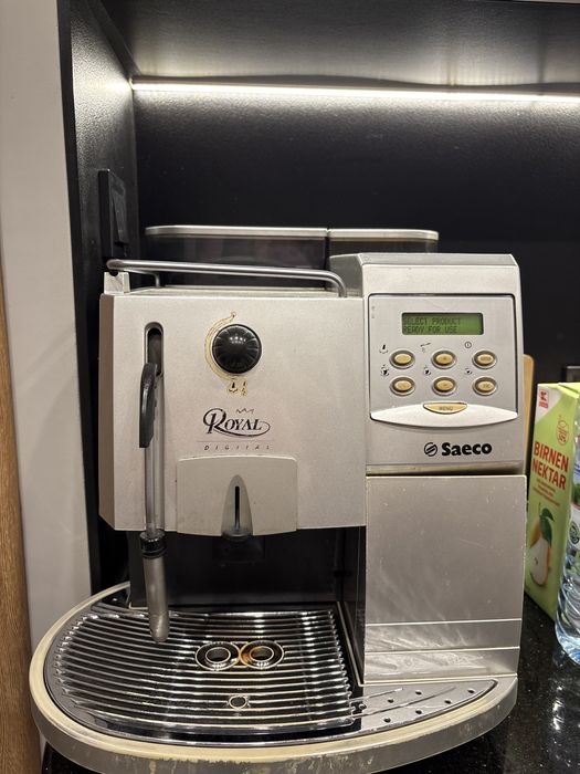 Кафе машина, отлично състояние SAECO ROYAl