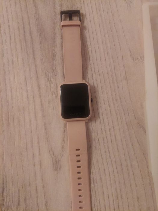 Продам смарт часы Amazfit без зарядки