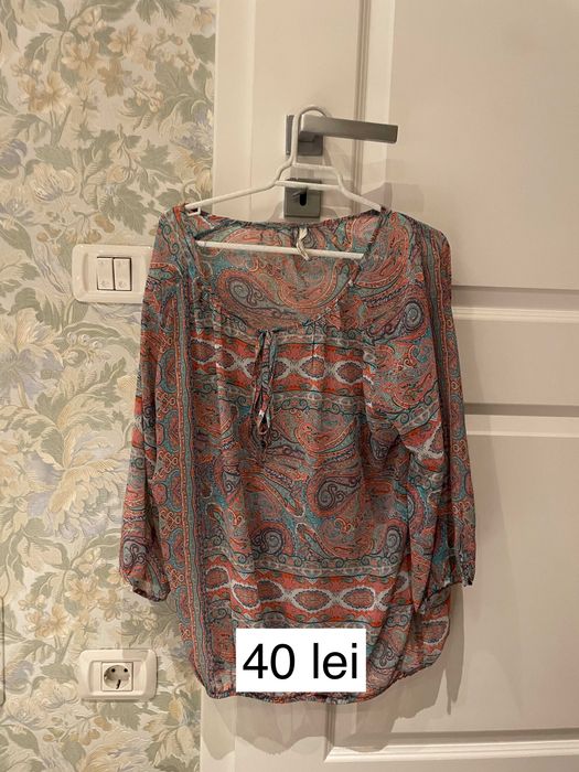 Vand haine second hand < 60 lei