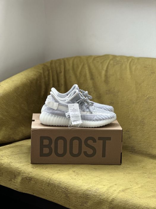 Adidas Yeezy 350 V2 Static