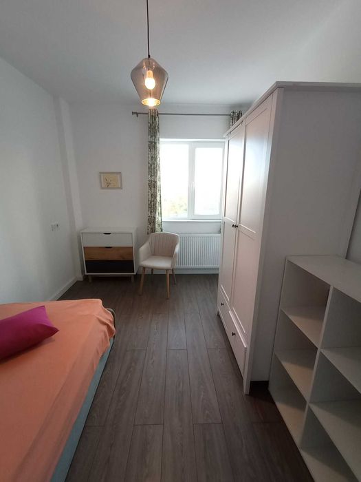 Inchiriez apartament 2 camere termen lung