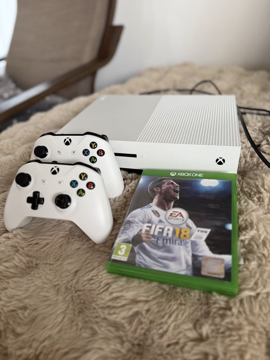 Consola Microsoft Xbox One Slim