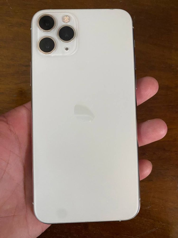 Iphone 11pro srochno sotiladi