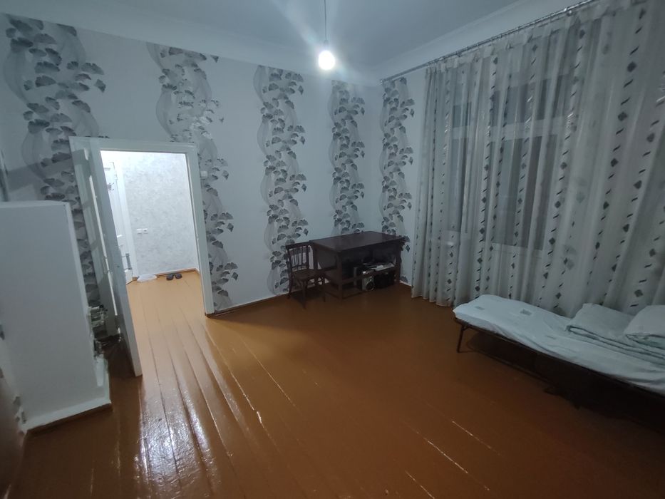 Сдаётся в аренду квартира в Чирчике 1 комнатная