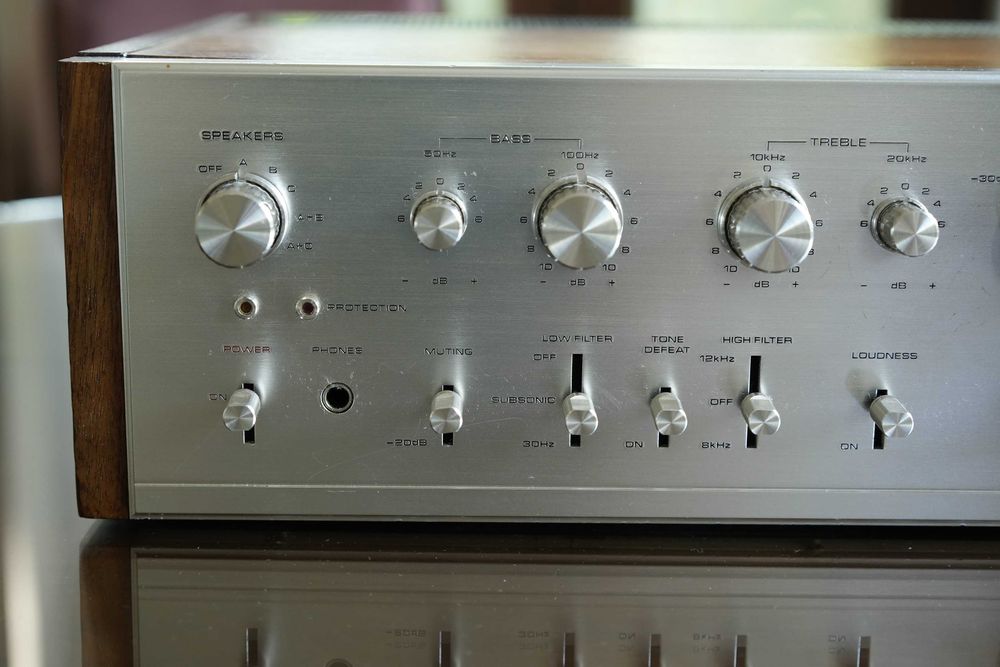 Amplificator varf de gama Pioneer SA-9100