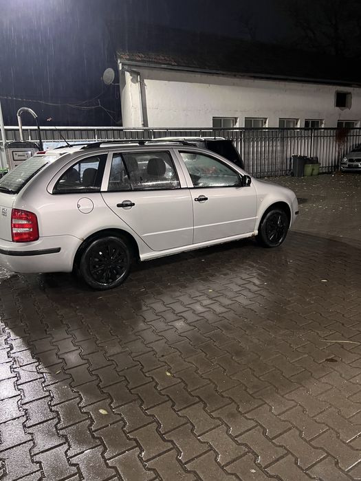 Skoda fabia 1.2 benzina