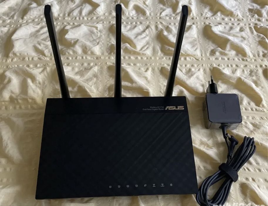 Router Asus RT-AC66U B1