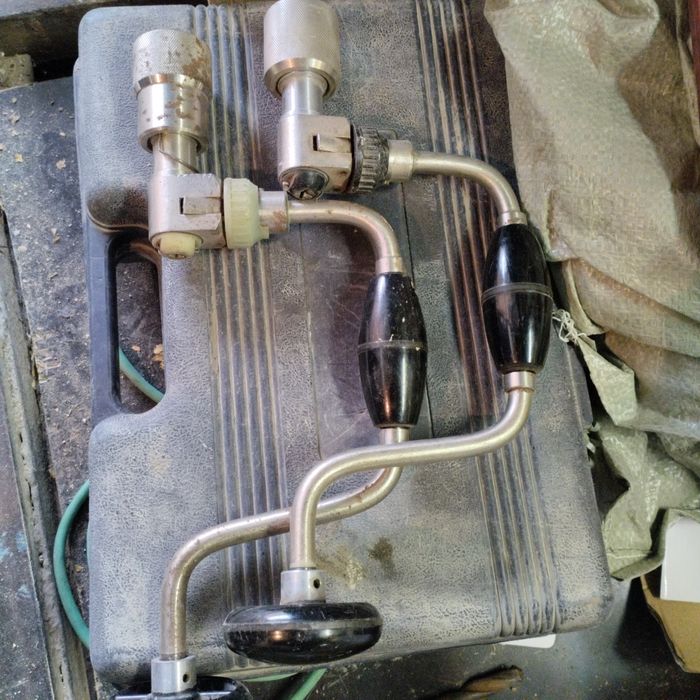 Продам ручную дрель