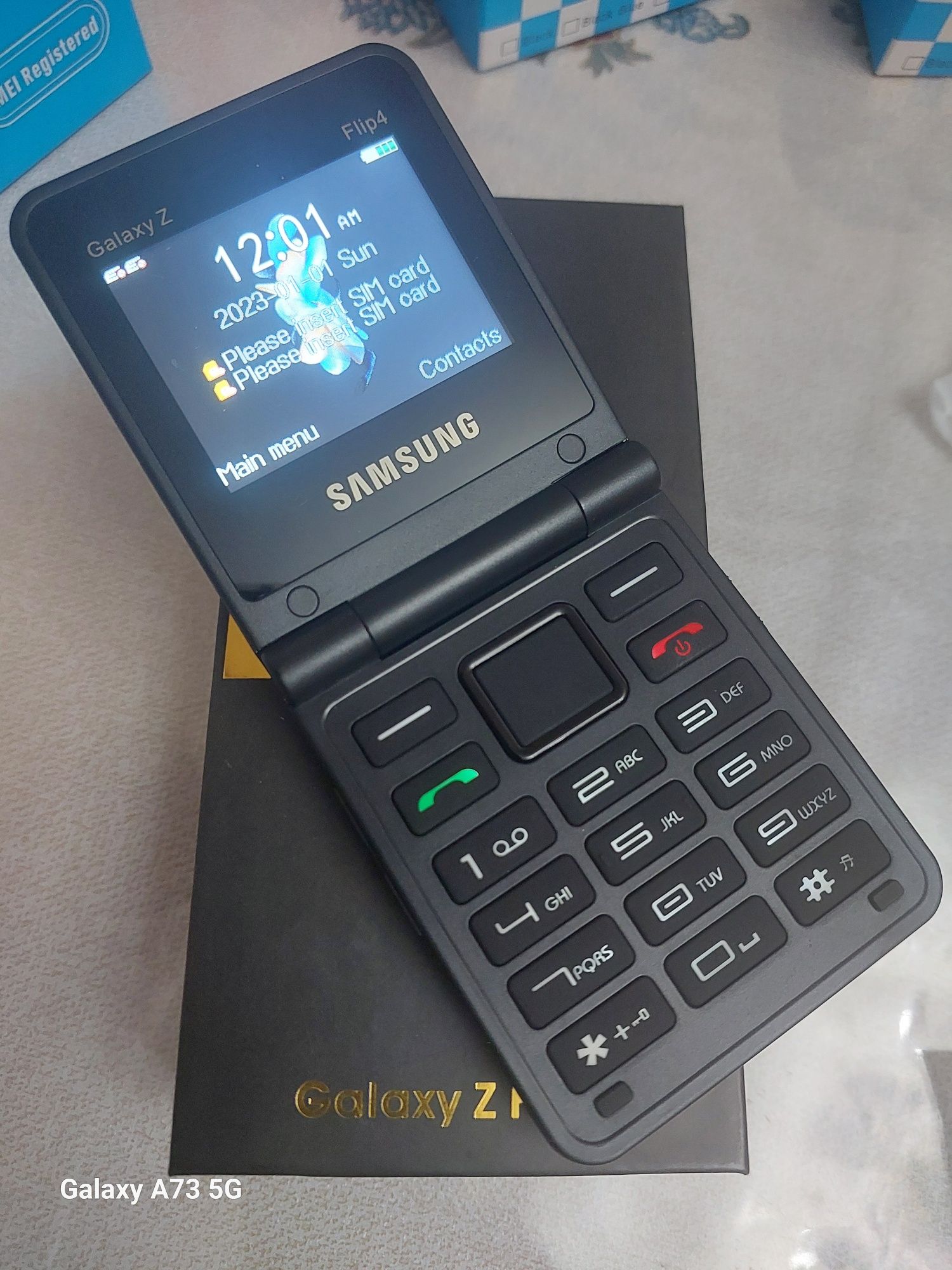 Mutloqo Yengi Knonkali telefon Galaxy Z flip 4  [ кнопочный ]