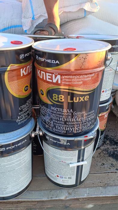 ‘’88 Luxe’’Универсальный Однокомпонетный Клей