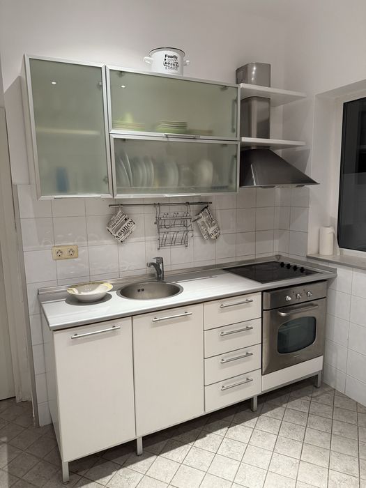 Bucatarie 200/60 cm - plita, cuptor, hota Franke
