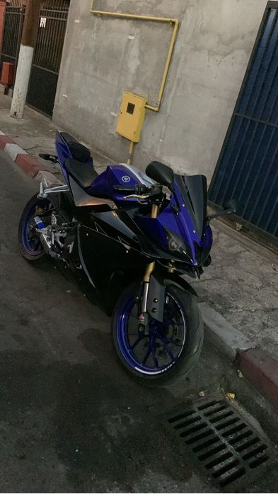 Yamaha yzf r125 2016 abs