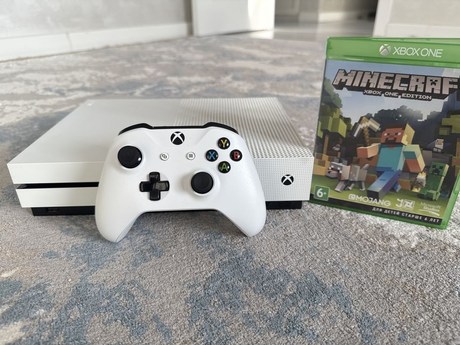 Продам xbox one s в идеальном состоянии