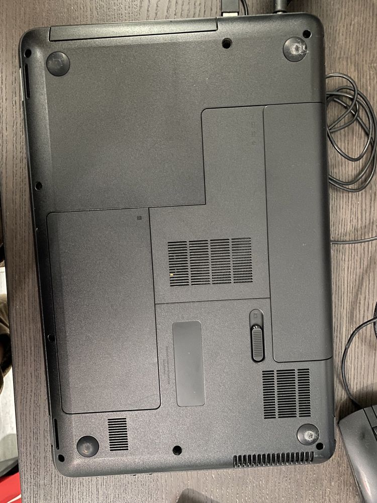 Vând laptop HP 650 funcțional