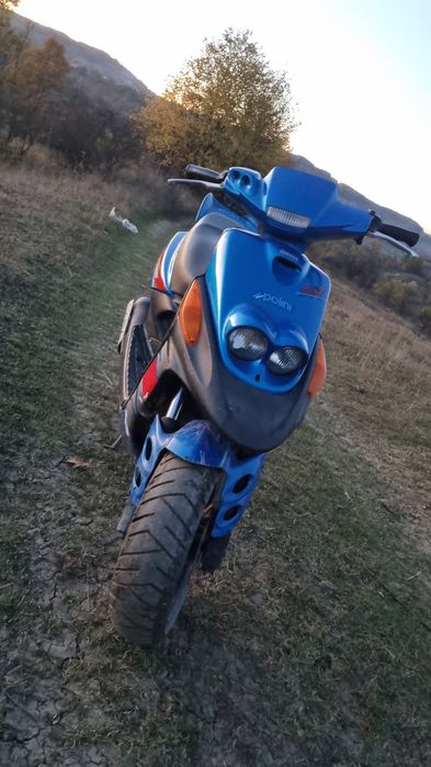 Vând scuter yamaha