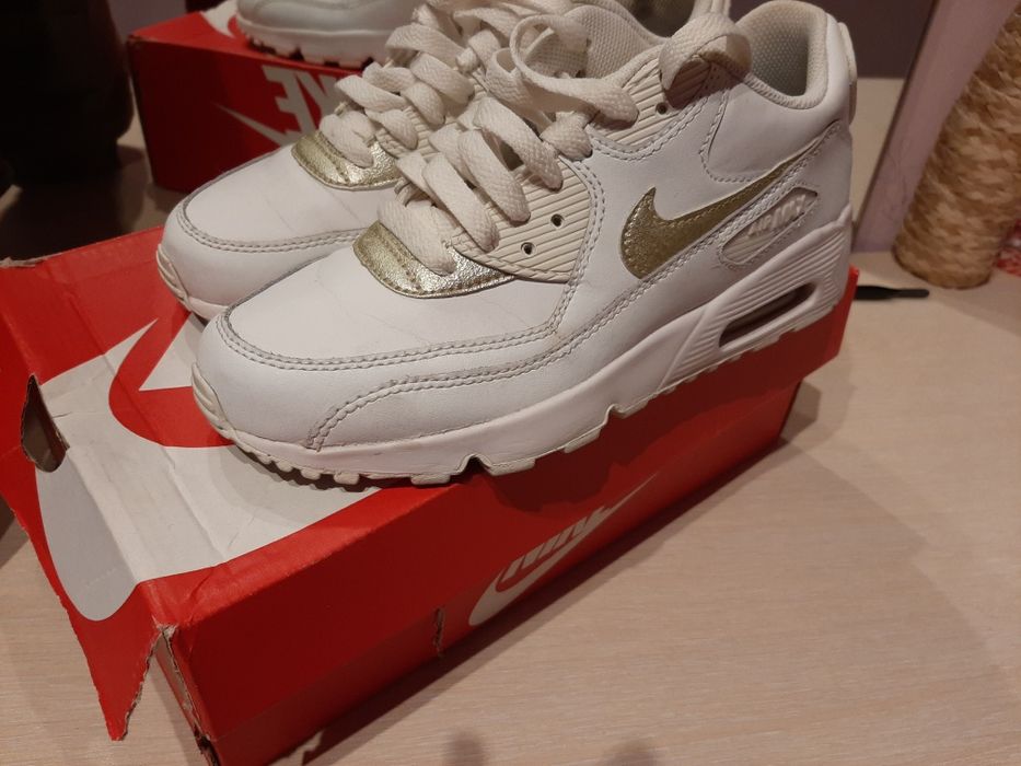 Маратонки Nike air max