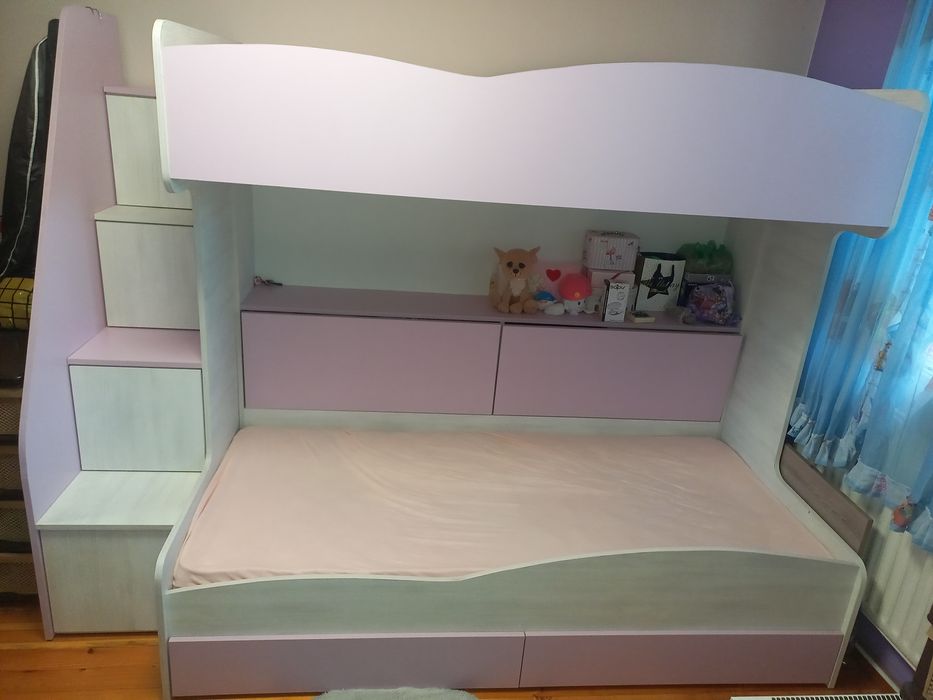Детско легло двуетажно