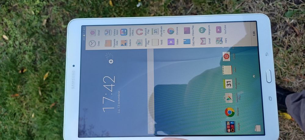Samsung tableta E impecabila