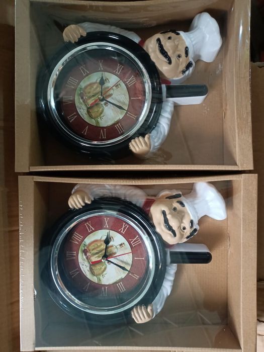 Часы разные для кухни