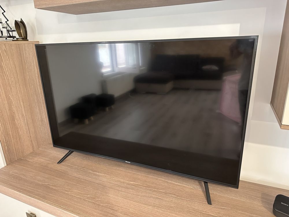 Televizor  HiSense led Tv smart 139 cm