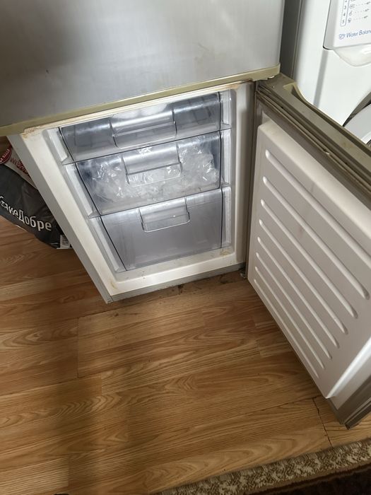 Пералня и хладилник