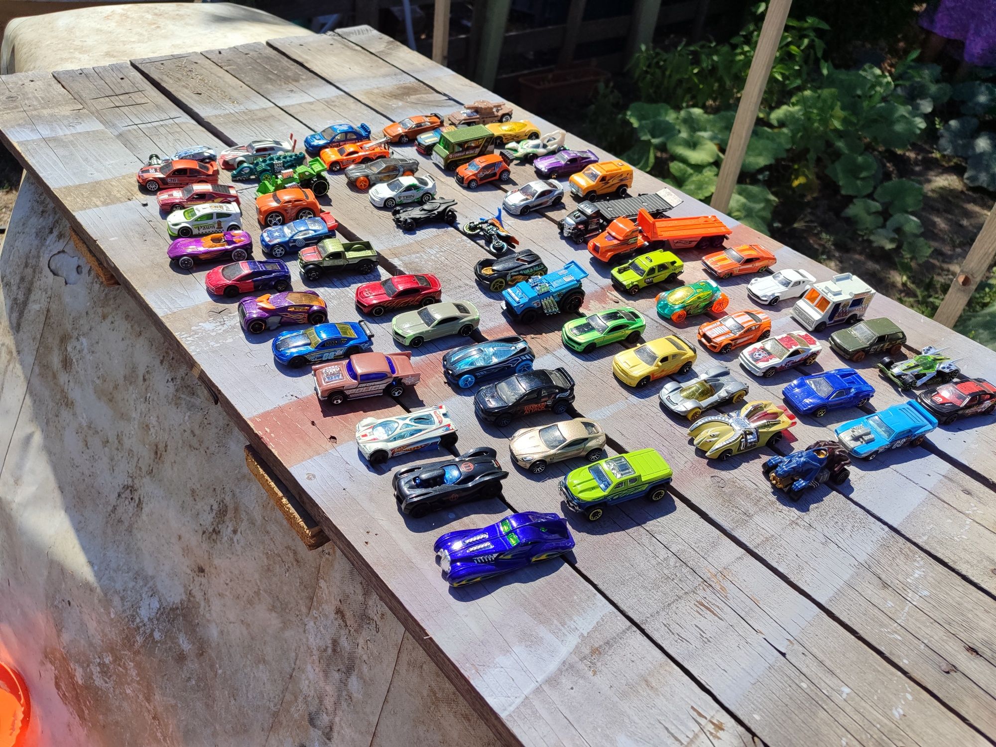 Mașinuțe hotwells , mattel