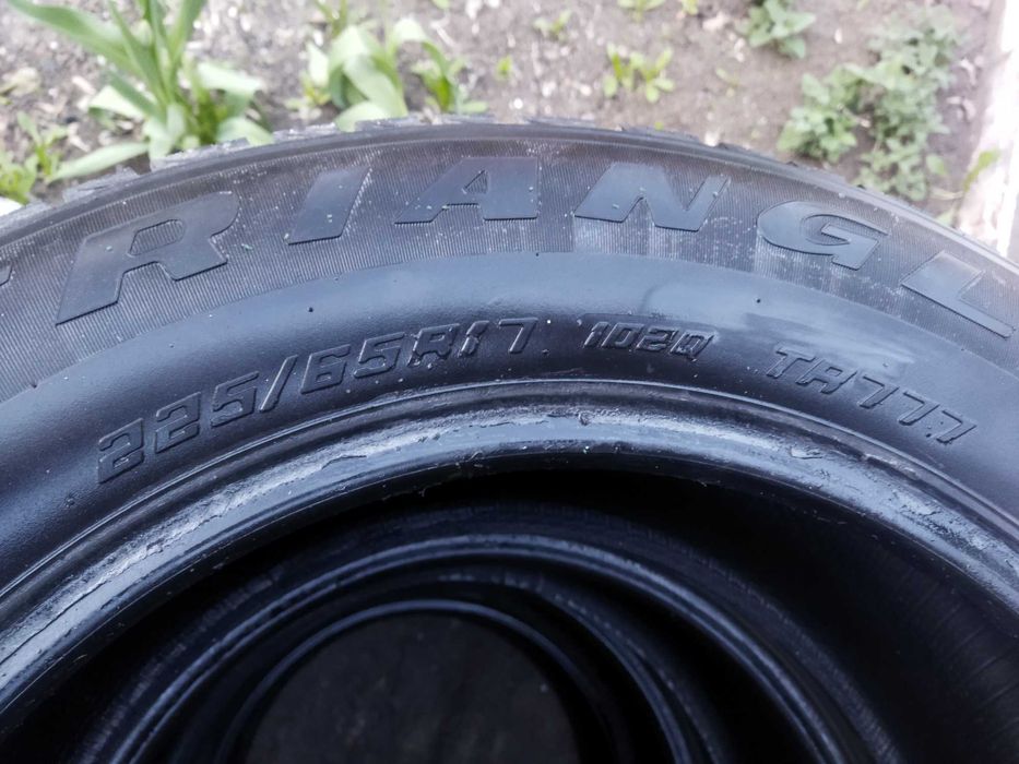 Продам хорошие зимние шины