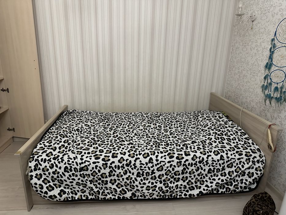 кровать полторашака 130 х 200