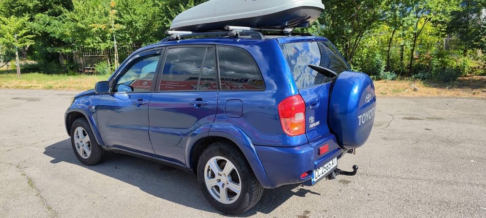 Toyota Rav 4. 2, 150 кс