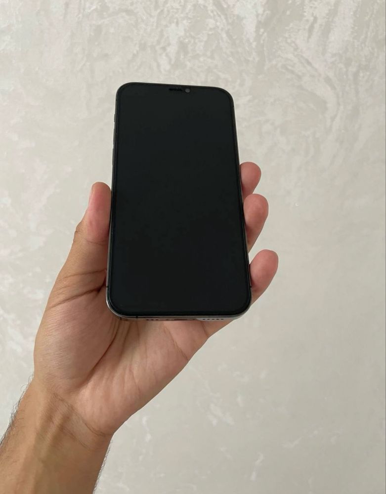 12 pro qora ochilmagan
