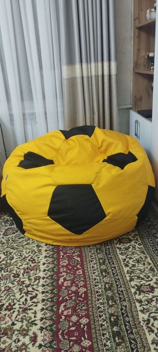 Бин бэги разных форм, ткани и размеров  от The NOM,  кресло мешок