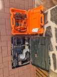 Rotopercutor demolator hikoki și spit