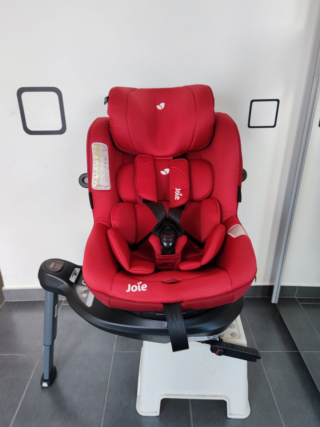 Scaun auto Joie i-spin i-size Rotativ 360 grade cu isofix pt 0-18 kg
