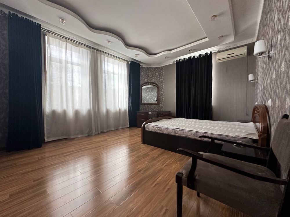 Продажа   Мирзо Улугбекский район Ул. Никитина. 6 соток