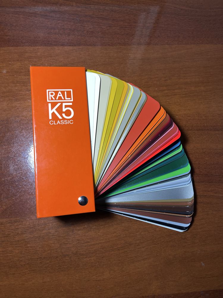 Каталог цветов RAL Classic K5, Германия.