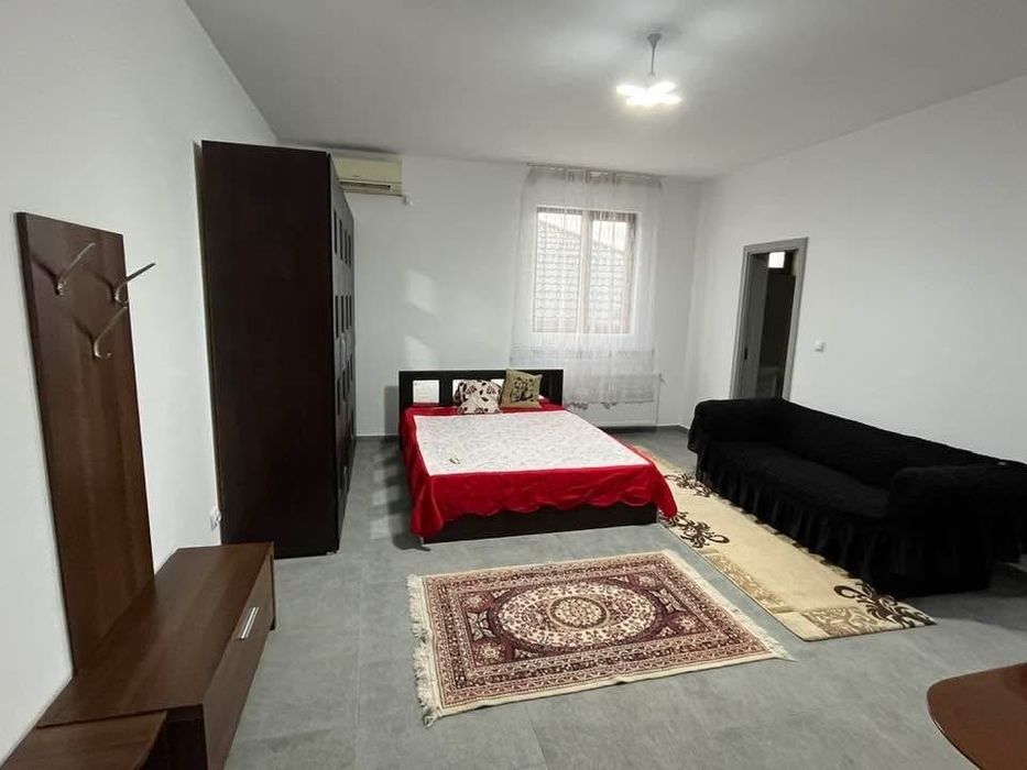 Garsoniere de inchiriat