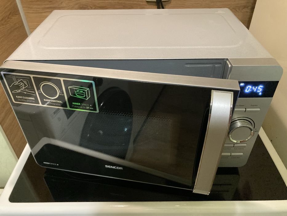 Микровълнова фурна Sencor