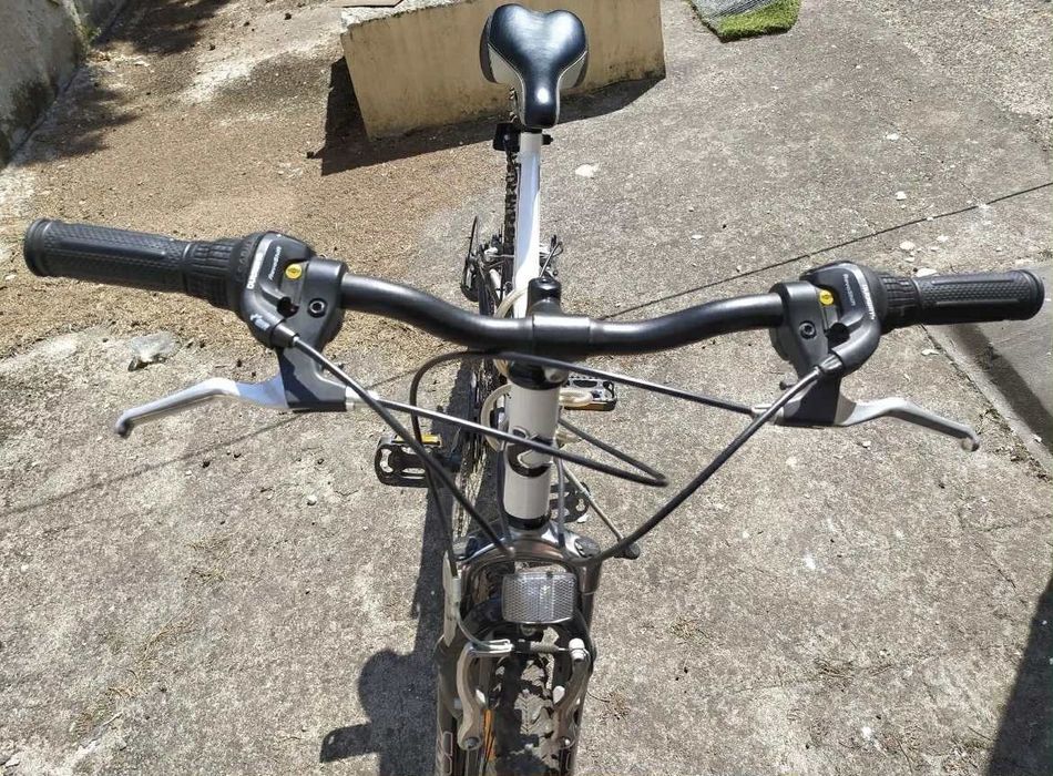 Продавам колело 26 ''