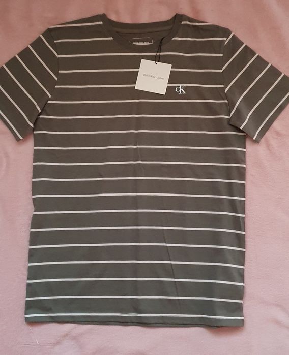 Tricouri baieti 12-16 ani CK originale NOI